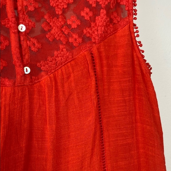 JohnPaulRichard Red Lace Sleeveless Dress - Picture 10 of 10